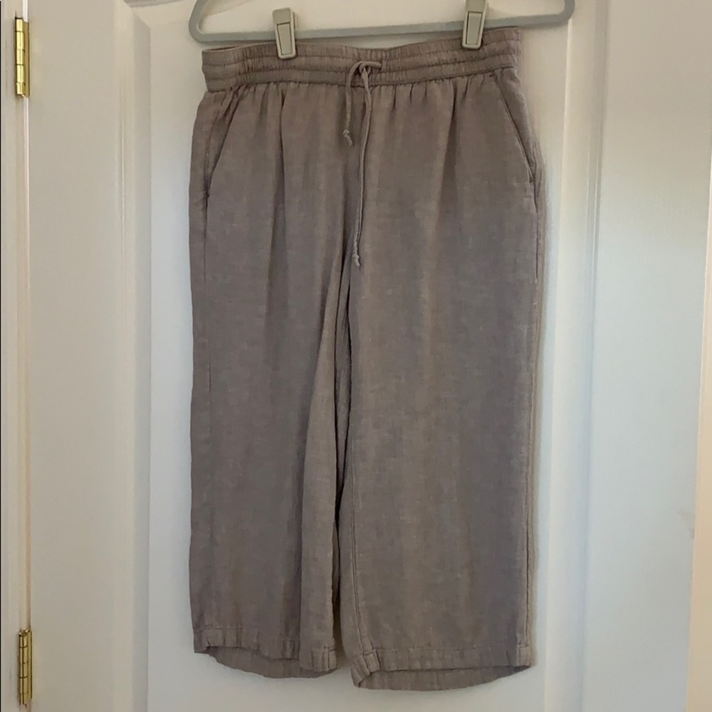 Liz Claiborne cropped pants